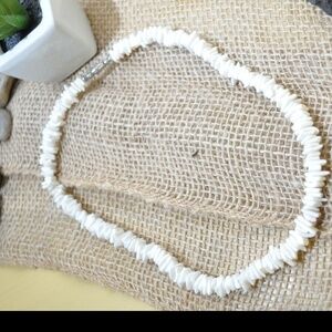 Shell necklace